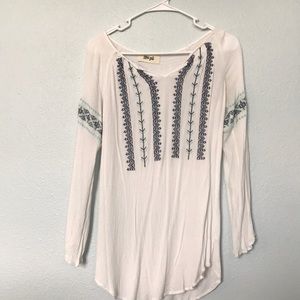 White embroidered tunic top